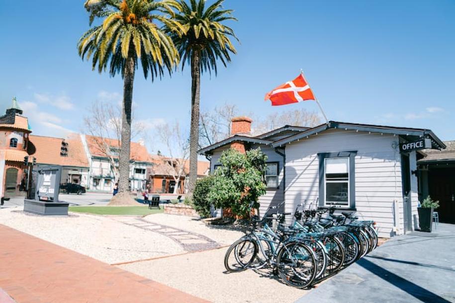 Room in hotel in Solvang, California 2 guests1 bedroom1 bed1 private bath-8