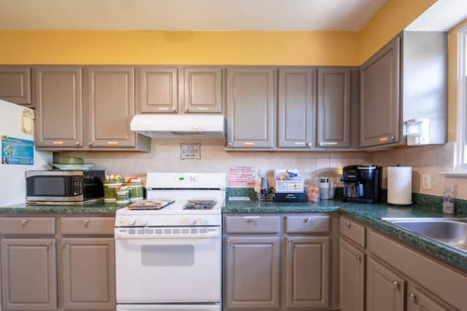 Room in Newark, New Jersey, United States 1 bedShared bathroom-2
