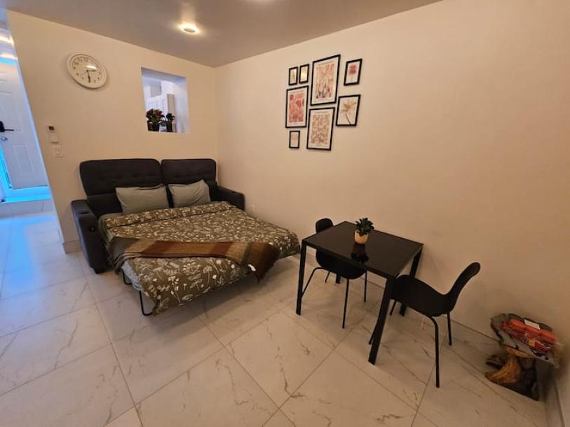 Entire rental unit in Brooklyn, New York, United States 4 guests1 bedroom1 bed1 bath-7