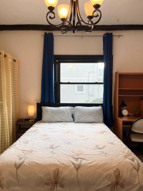 Room in Queens, New York, United States 1 queen bedShared bathroom-7