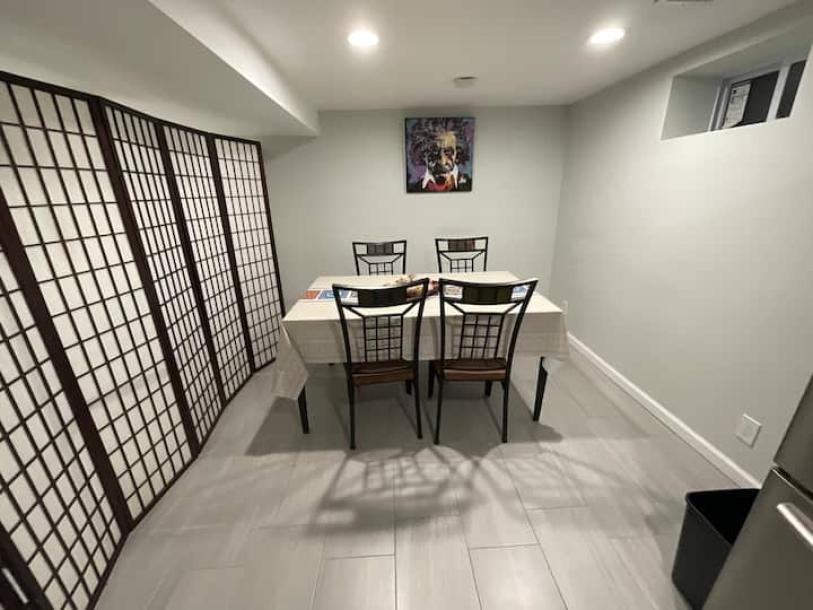 Entire rental unit in Elizabeth, New Jersey, United States 4 guests1 bedroom2 beds1 bath-3
