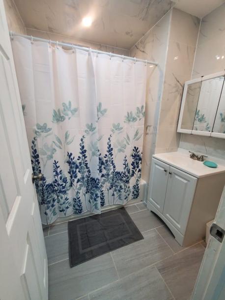 Room in Brooklyn, New York, United States 2 bedrooms2 queen bedsDedicated bathroom-9