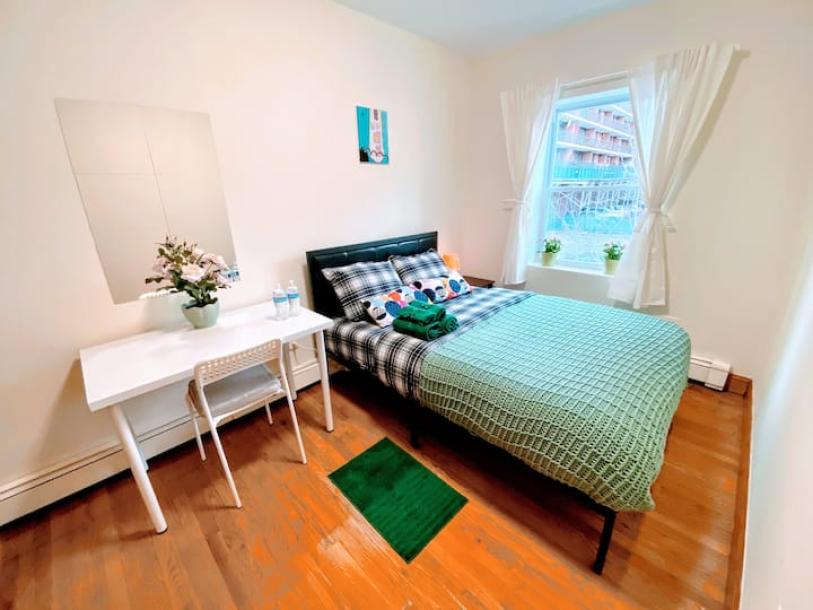 Room in Queens, New York, United States 1 double bedShared bathroom-1