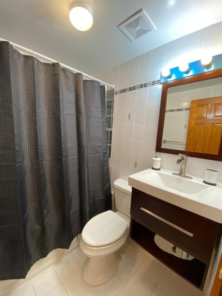Room in Queens, New York, United States 1 double bedShared bathroom-4
