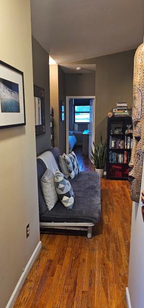 Room in Jersey City, New Jersey, United States 1 queen bedShared bathroom-1