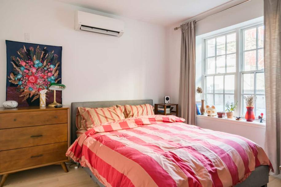 Room in Brooklyn, New York, United States 1 double bedDedicated bathroom-8