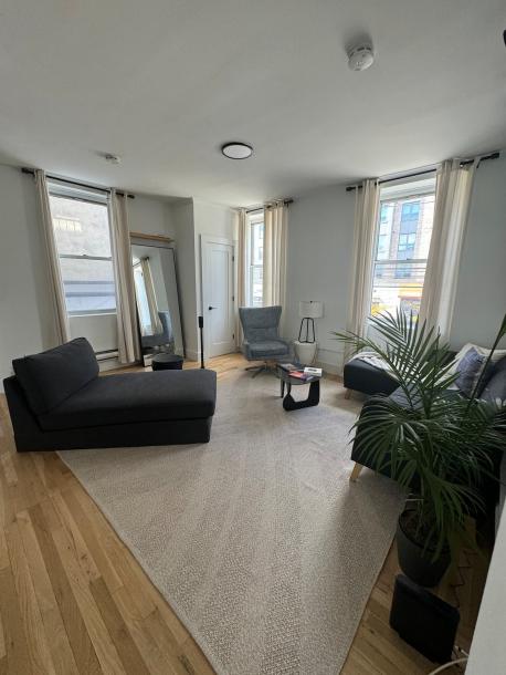Entire rental unit in Hoboken, New Jersey, United States 3 guests1 bedroom2 beds1 bath-4