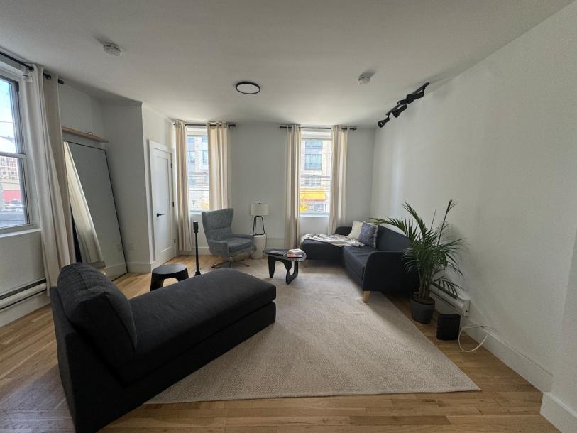 Entire rental unit in Hoboken, New Jersey, United States 3 guests1 bedroom2 beds1 bath-1