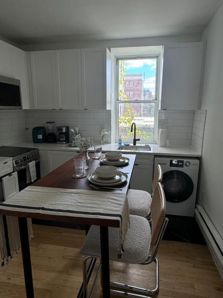 Entire rental unit in Hoboken, New Jersey, United States 3 guests1 bedroom2 beds1 bath-7