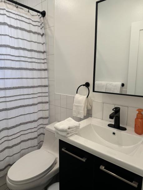 Entire rental unit in Hoboken, New Jersey, United States 3 guests1 bedroom2 beds1 bath-10