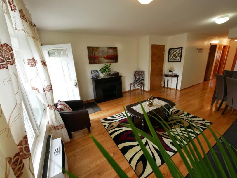 Room in Queens, New York, United States 1 queen bedPrivate attached bathroom-8