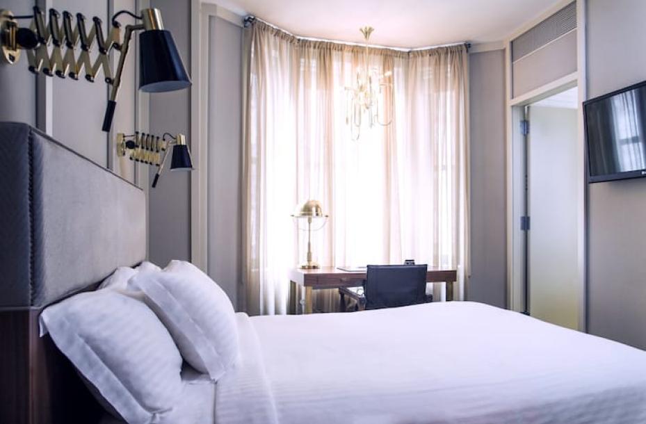Room in hotel in New York, United States 2 guests1 bedroom1 bed1 private bath-1