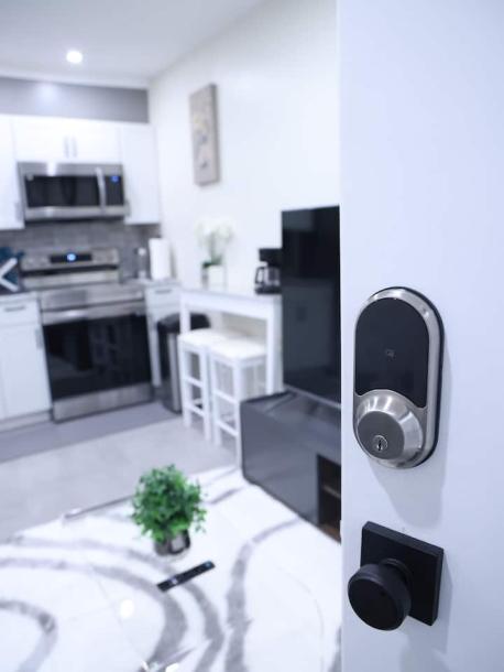 Entire home in Elizabeth, New Jersey, United States 2 guests1 bedroom1 bed1 bath-4