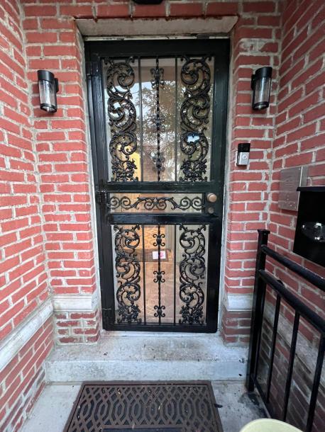 Room in Brooklyn, New York, United States 2 bedrooms2 bedsDedicated bathroom-0