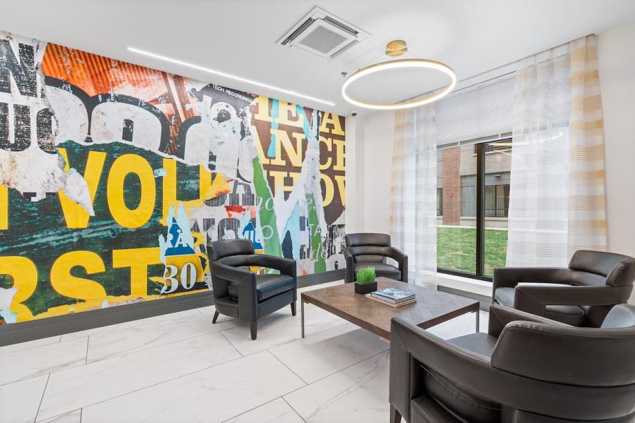 Entire condo in Jersey City, New Jersey, United States 7 guests1 bedroom4 beds1 bath-3