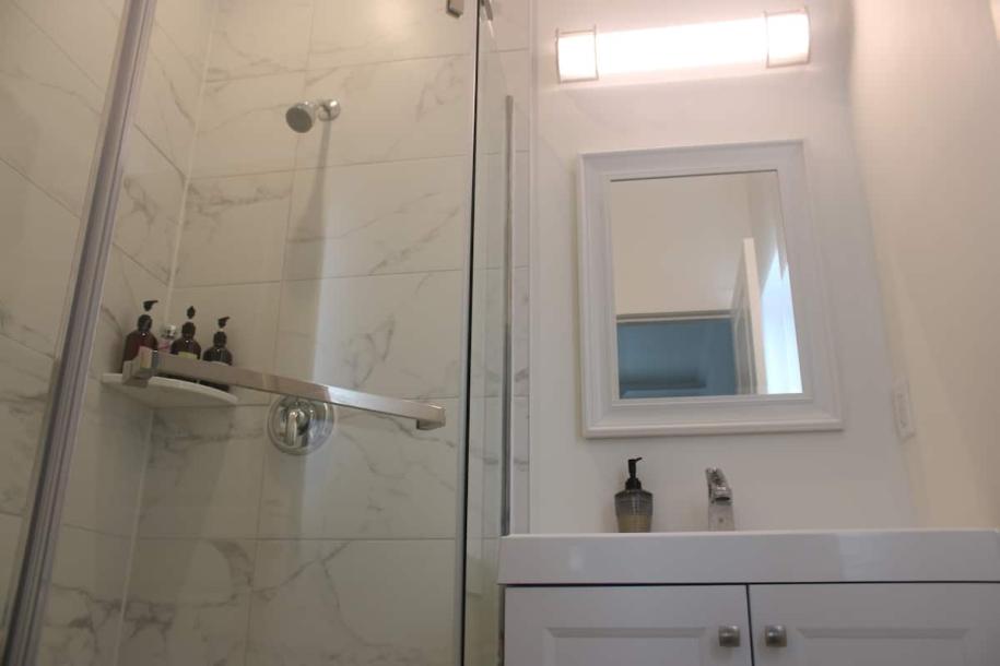 Room in Staten Island, New York, United States 2 bedsDedicated bathroom-7