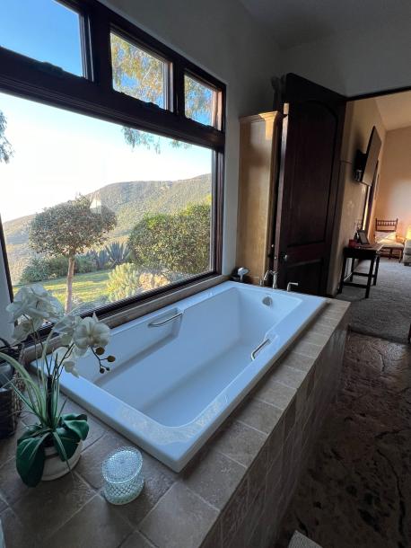 Entire guesthouse in Malibu, California 2 guests1 bedroom1 bed1.5 baths-7
