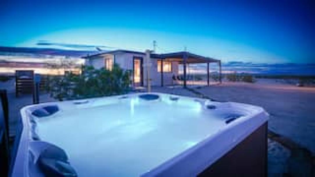 Entire home in Joshua Tree, California 2 guests1 bedroom1 bed1 bath-14