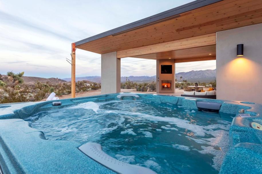 Entire home in Yucca Valley, California 4 guests2 bedrooms2 beds1 bath-2