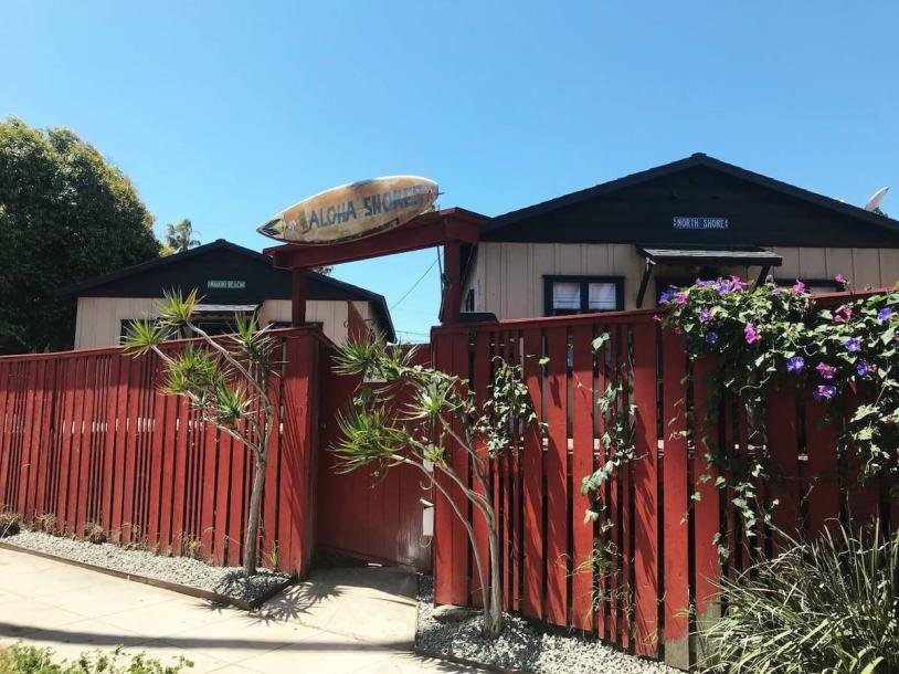 Entire bungalow in San Diego, California 2 guestsStudio1 bed1 bath-13