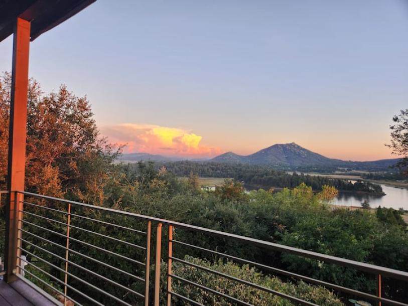 Entire home in Julian, California 2 guests1 bedroom1 bed1 bath-11