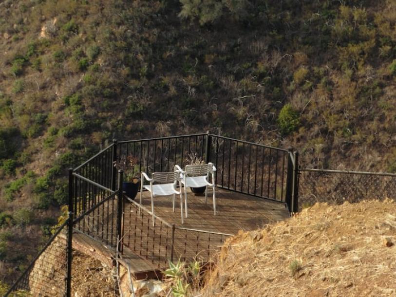 Entire guesthouse in Malibu, California 2 guests1 bedroom1 bed1.5 baths-10