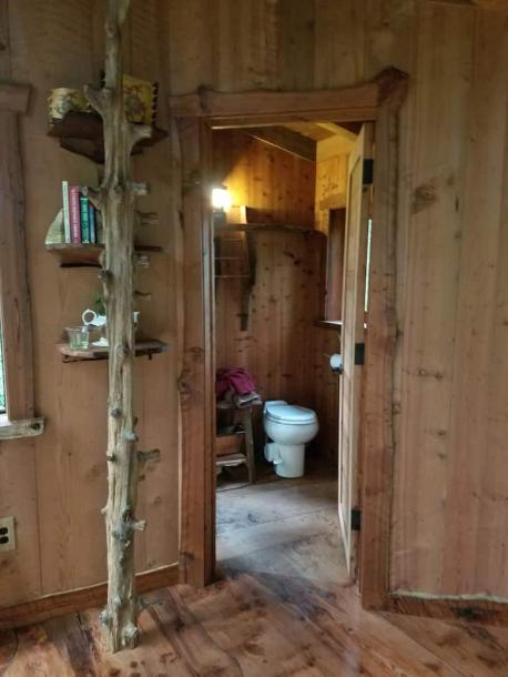 Treehouse in Bodega Bay, California 2 guests1 bedroom1 bed1 bath-13