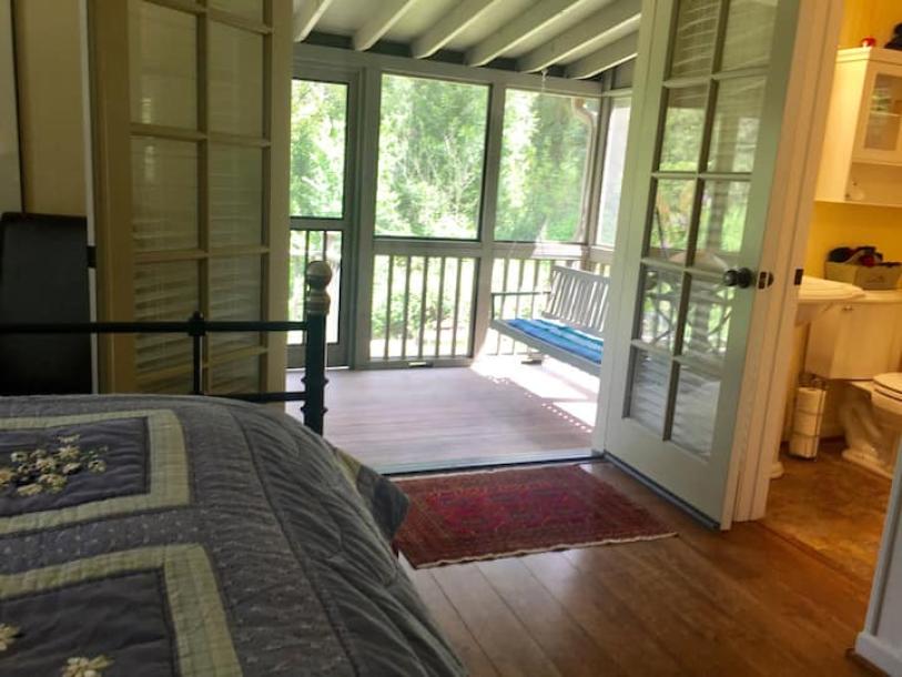 Entire cottage in Nevada City, California 3 guests1 bedroom1 bed1 bath-8
