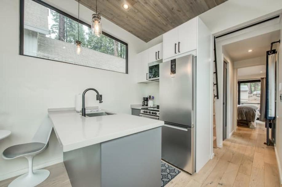 Tiny home in Shaver Lake, California 2 guests1 bedroom1 bed1 bath-10