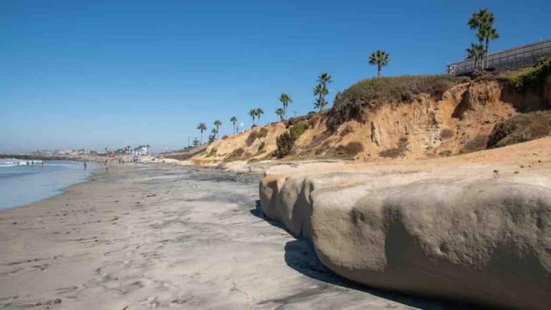 Room in boutique hotel in Oceanside, California 2 guestsStudio1 bed1 private bath-4