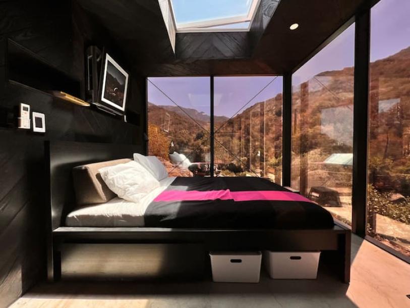 Tiny home in Three Rivers, California 2 guests1 bedroom1 bed1 bath-6