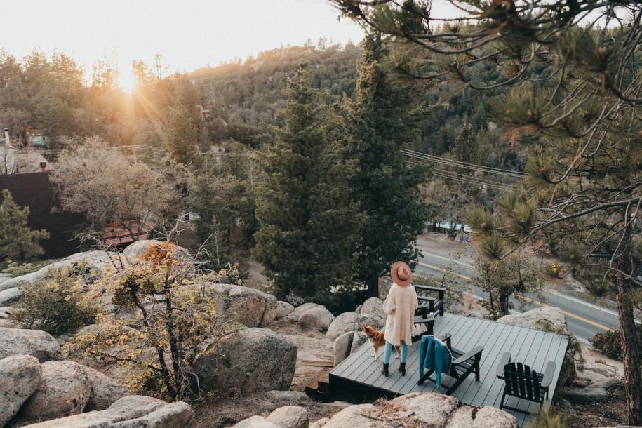 Entire cabin in Arrowbear Lake, California 4 guests1 bedroom2 beds1 bath-1