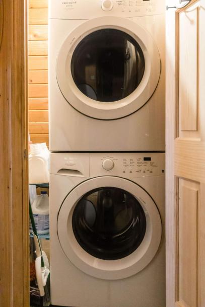 Entire cabin in Truckee, California 5 guests2 bedrooms2 beds1 bath-2
