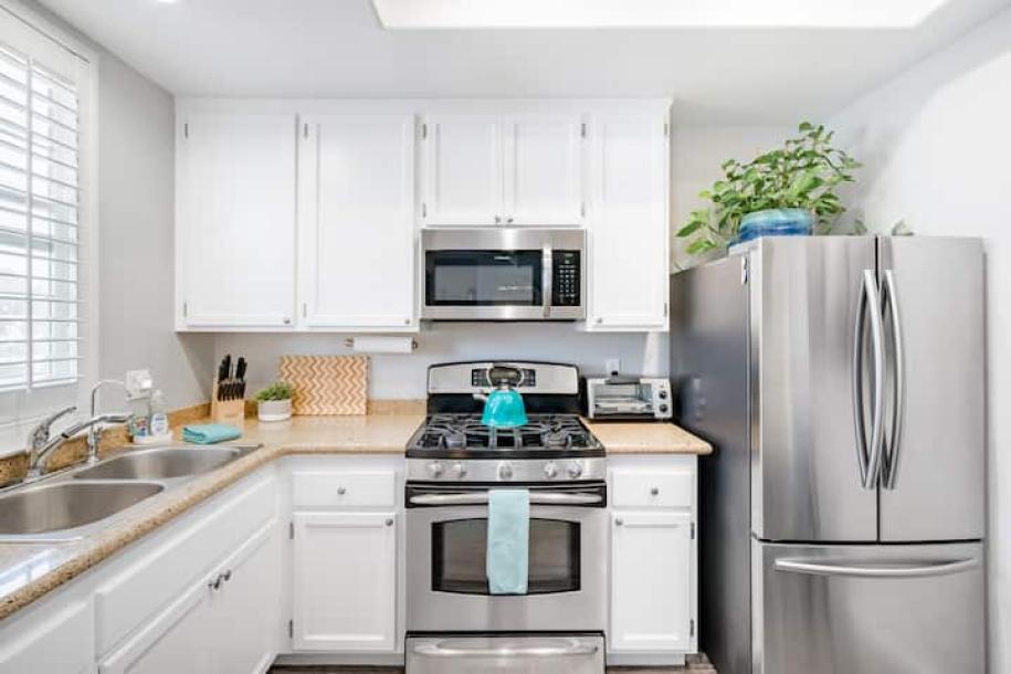 Entire condo in Oceano, California 6 guests1 bedroom3 beds1 bath-14