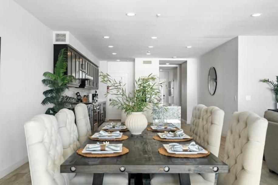 Entire home in Oceanside, California 10 guests3 bedrooms5 beds3.5 baths-12
