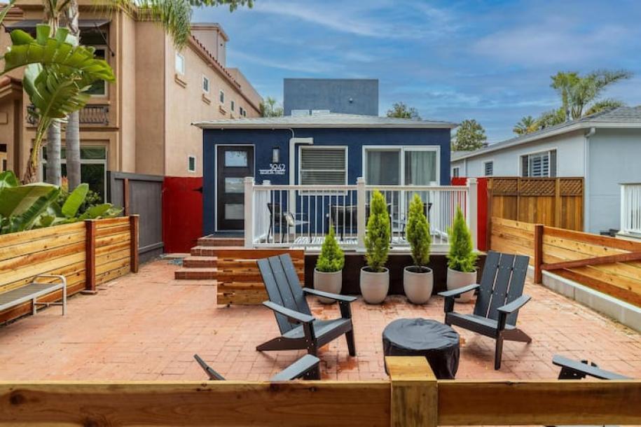 Entire home in San Diego, California 2 guests1 bedroom1 bed1 bath-19