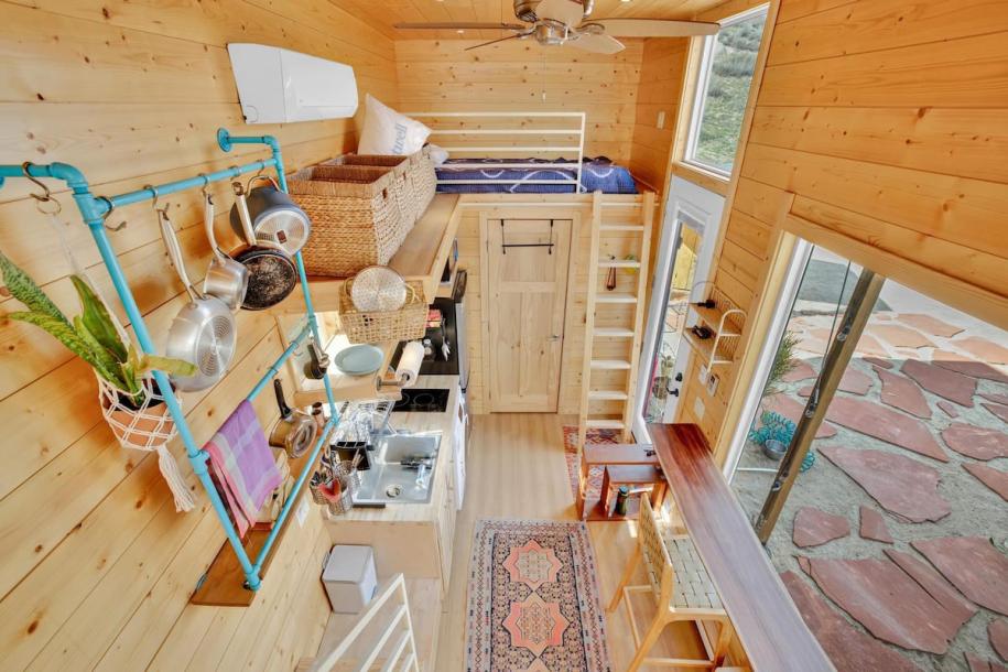 Tiny home in Aguanga, California 3 guests1 bedroom2 beds1 bath-15