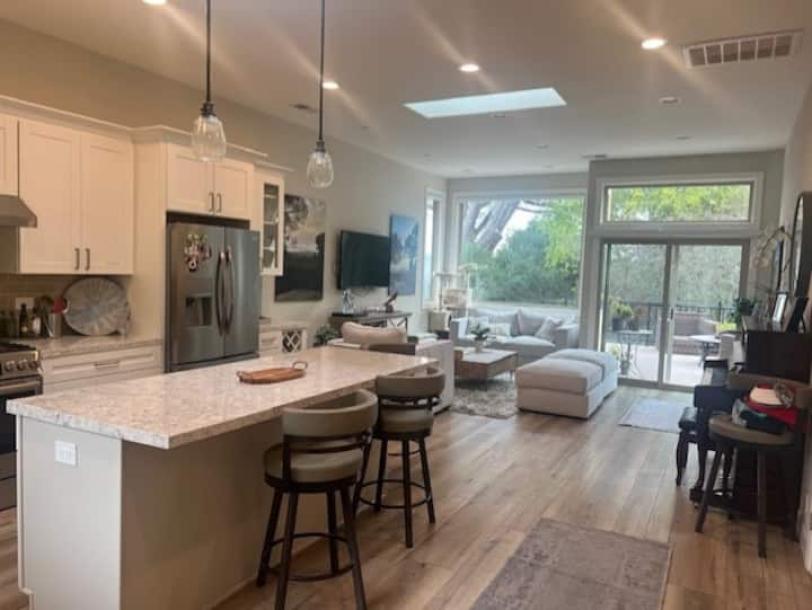 Entire home in Los Gatos, California 2 guests1 bedroom1 bed1.5 baths-8