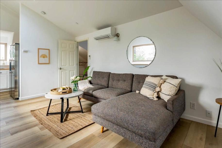 Entire home in San Luis Obispo, California 2 guests1 bedroom1 bed1 bath-7