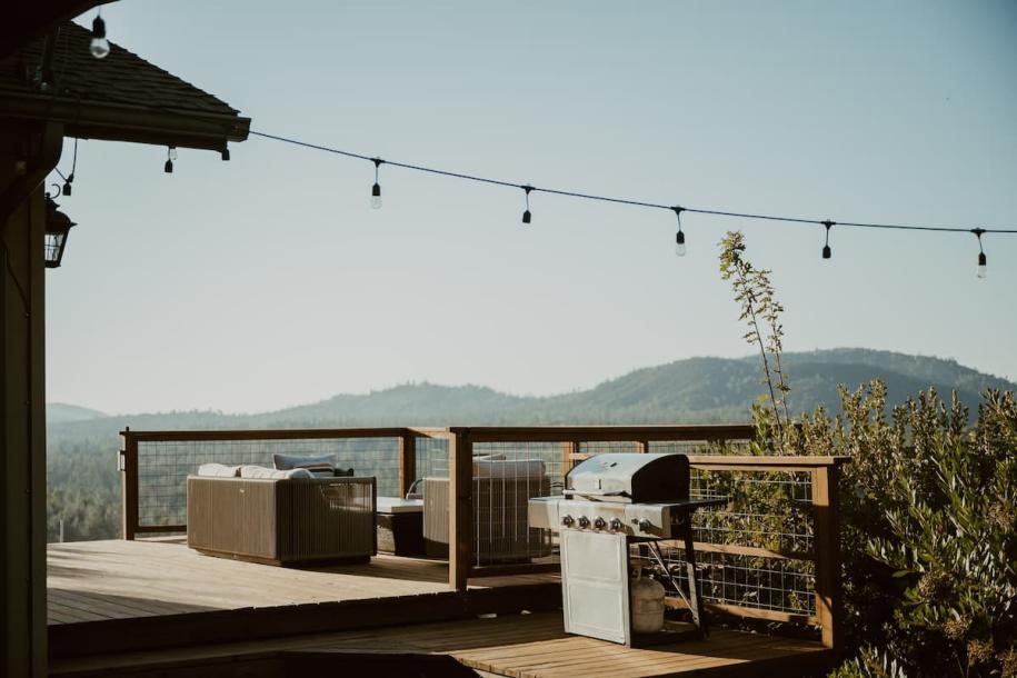 Entire home in Mariposa, California 8 guests3 bedrooms5 beds2.5 baths-2