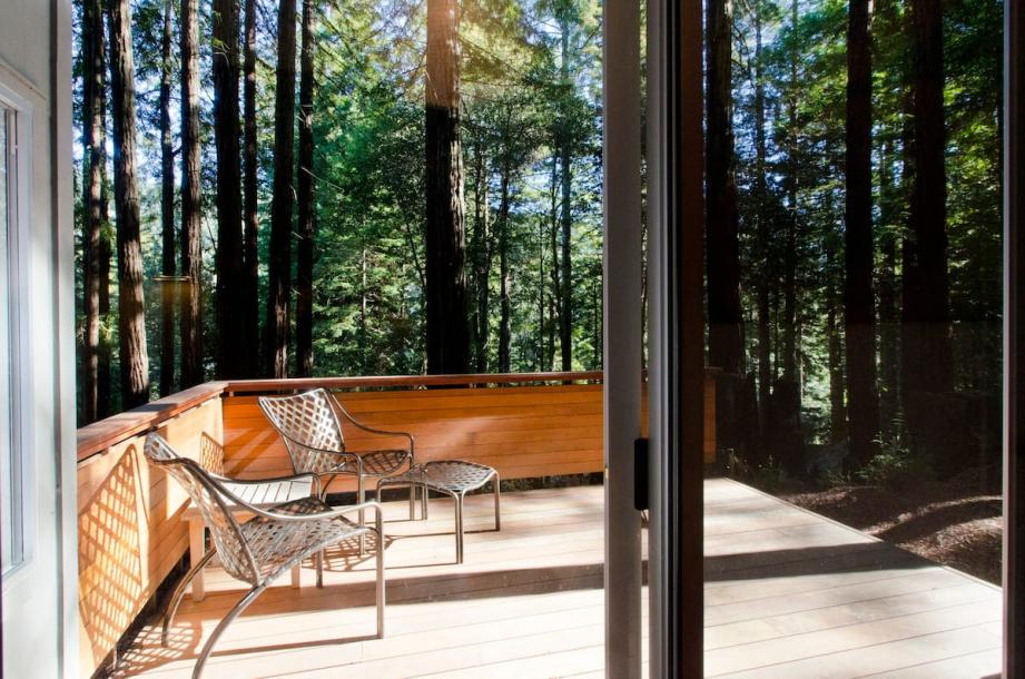 Entire cabin in Cazadero, California 3 guests1 bedroom1 bed1 bath-4