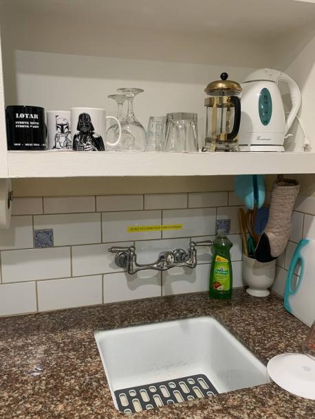 Entire guesthouse in Redondo Beach, California 2 guests1 bedroom1 bed1 bath-1