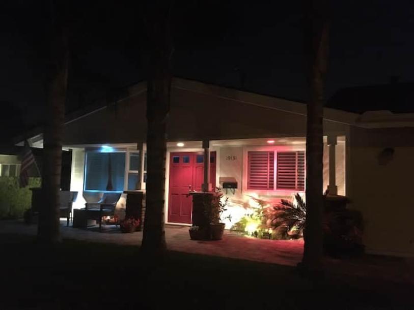 Private room in guest suite in Huntington Beach, California 2 guests1 bedroom1 bed1 private bath-5