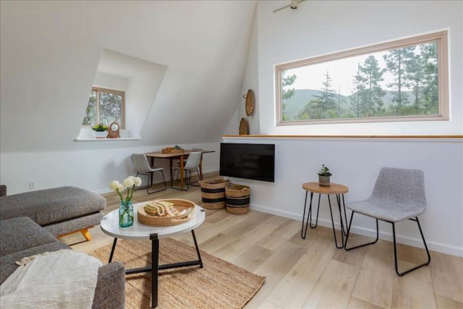 Entire home in San Luis Obispo, California 2 guests1 bedroom1 bed1 bath-6