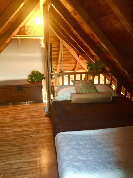 Entire cabin in Oakhurst, California 4 guests1 bedroom2 beds1 bath-11