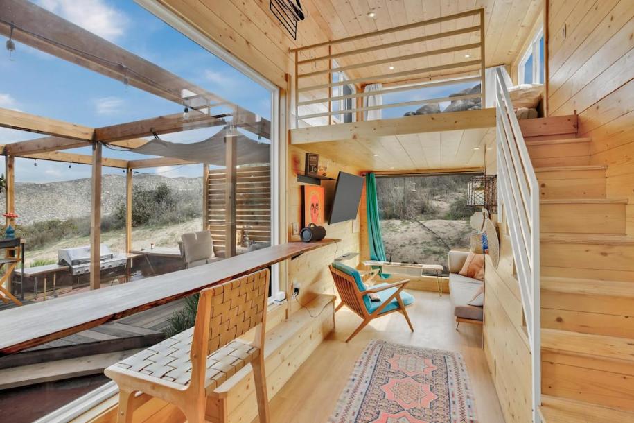 Tiny home in Aguanga, California 3 guests1 bedroom2 beds1 bath-14