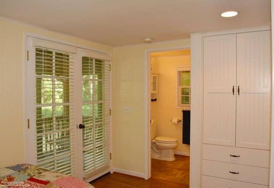 Entire cottage in Nevada City, California 3 guests1 bedroom1 bed1 bath-7