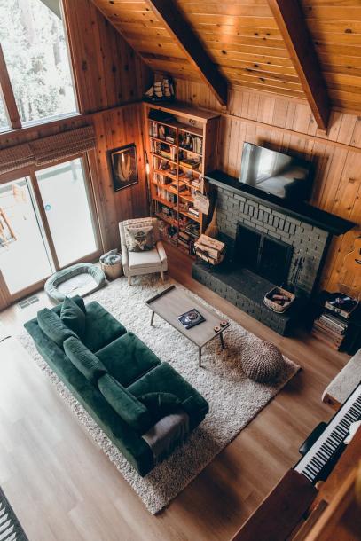 Entire cabin in Idyllwild-Pine Cove, California 4 guests2 bedrooms2 beds2 baths-16