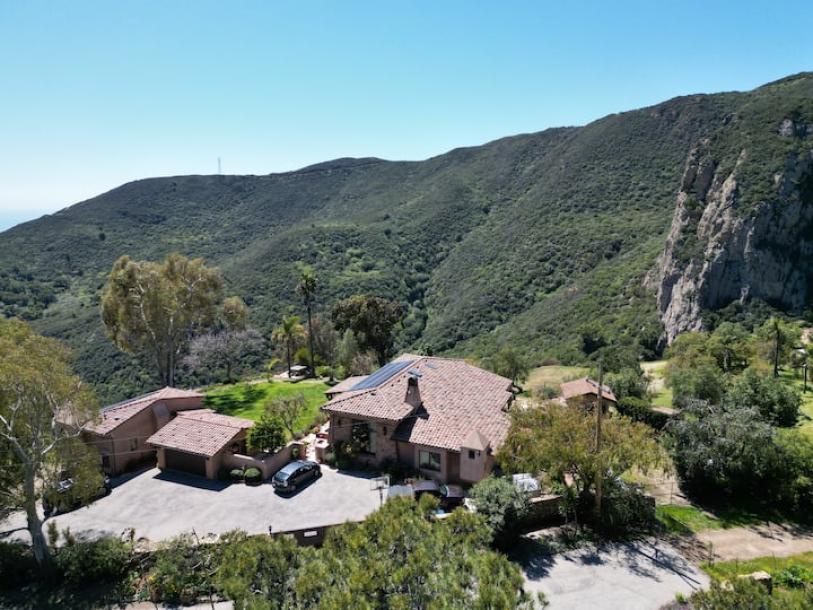 Entire guesthouse in Malibu, California 2 guests1 bedroom1 bed1.5 baths-18