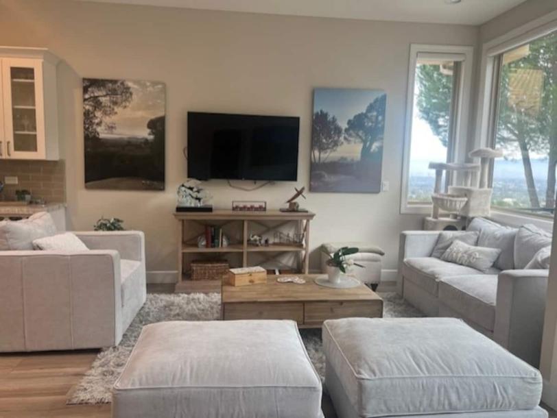 Entire home in Los Gatos, California 2 guests1 bedroom1 bed1.5 baths-10